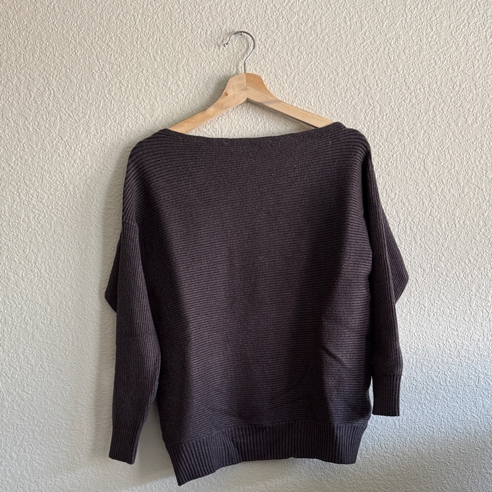 41 Hawthorn Talia Off-the-Shoulder Ribbed Stitch Sweater